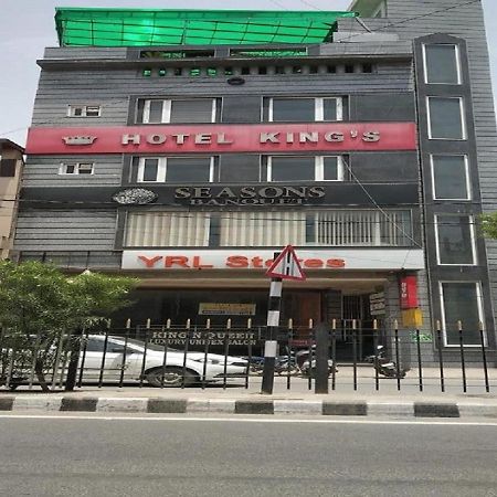 Hotel Kings, Rohtak Exteriér fotografie